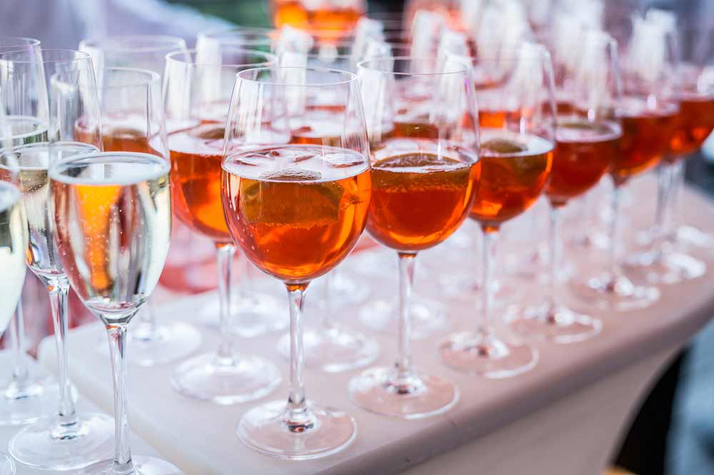 Het kiezen van de wijn voor uw bruiloft