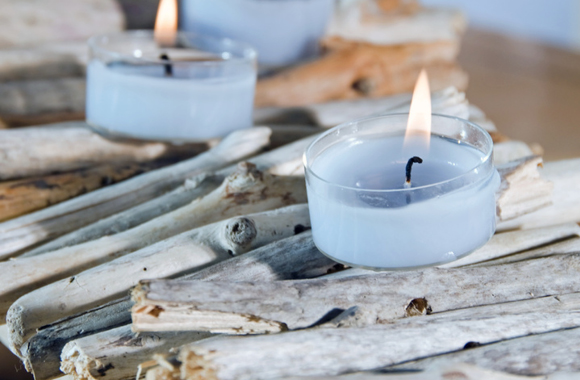 Drijfhout, een natuurlijke decoratie Drijfhout, een natuurlijke decoratie