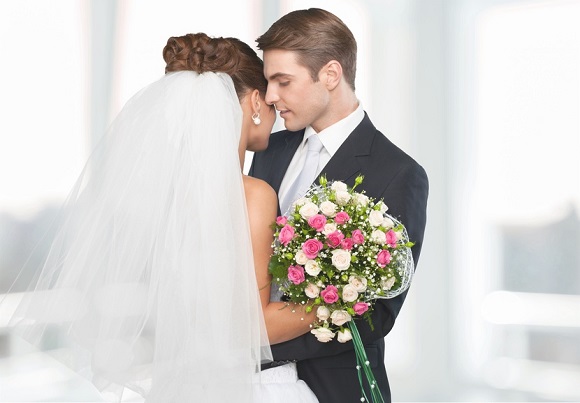 Heren, de vier dingen die u niet tegen uw verloofde moet zeggen... Heren, de vier dingen die u niet tegen uw verloofde moet zeggen...