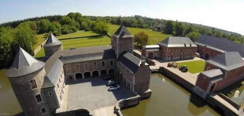 Château de Neuville en Condroz
