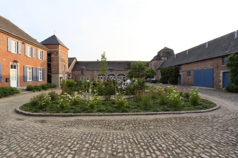 FERME DU CHATEAU DE CORROY LE GRAND