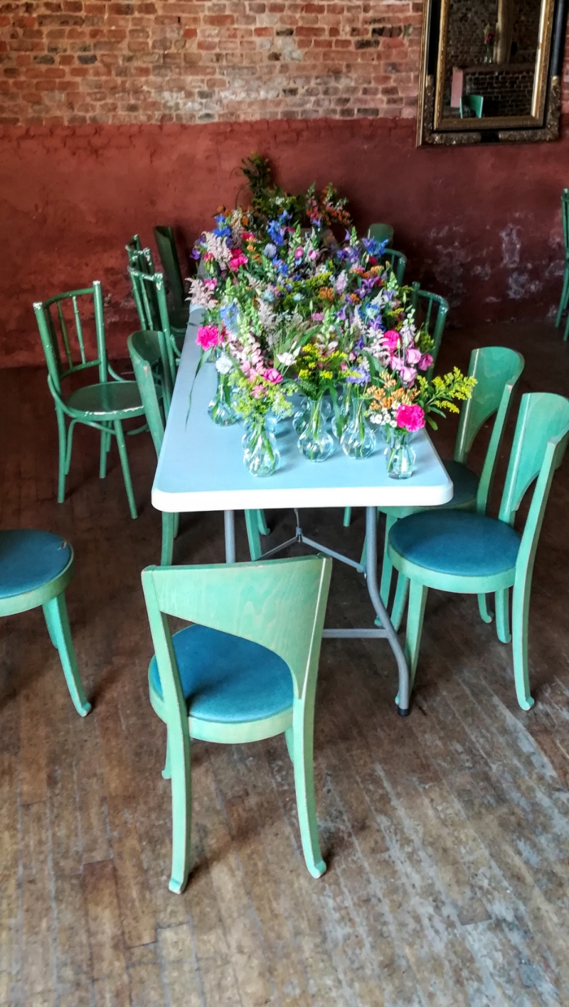 CAROLINE LUMIA FLORAL DESIGNER