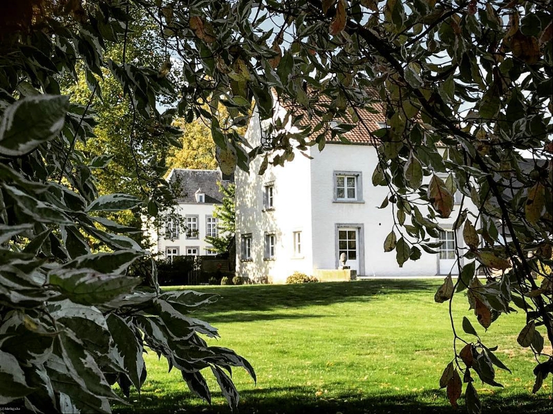 Le Château d'Emines et ses gîtes