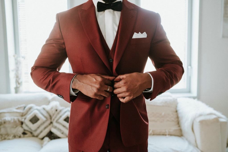 TAILOR TRUCKS