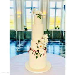 Madame Spoons Cake Design