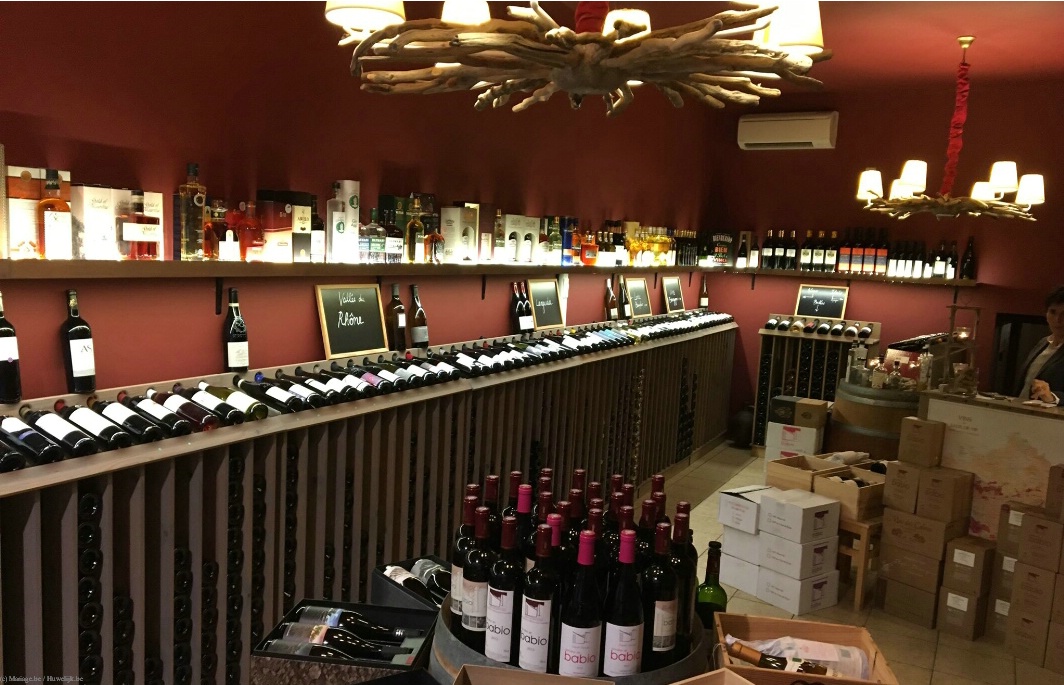 UN SOIR UN VIN