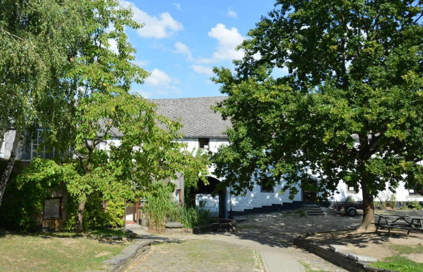 LA FERME DE FROIDMONT INSERTION